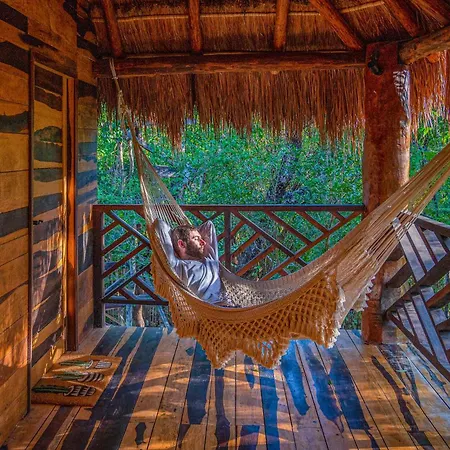Lodge Treehouse H2ojos Tulum