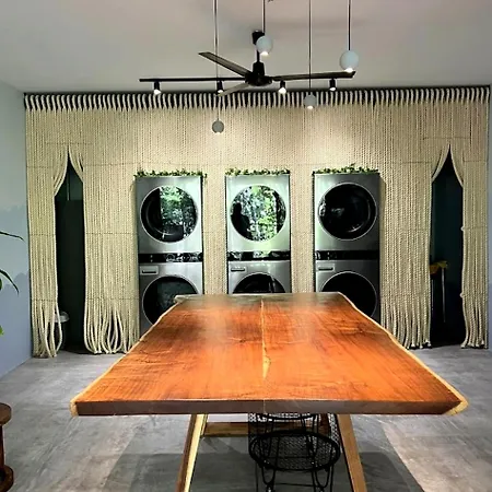 Apartment Jungle Gem With Swim-up Pool & Easy Paved Access