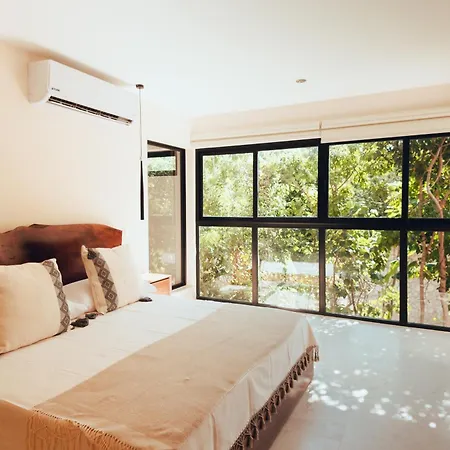 Cacao -luxury Condos- 3*