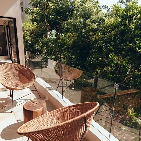 Aparthotel Cacao -luxury Condos-