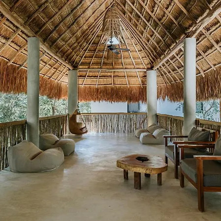 Stylish 3bd3ba In Tulum's Neighborhood Holiday home *