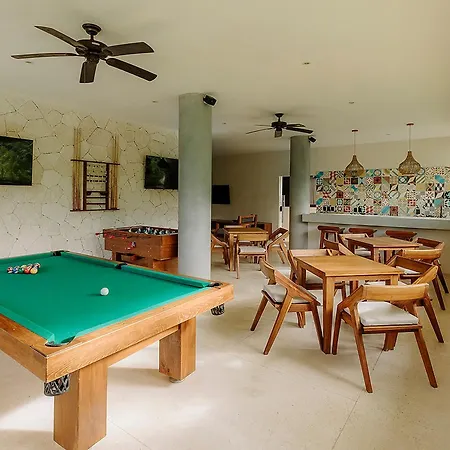Holiday home Stylish 3bd3ba In Tulum's Neighborhood *