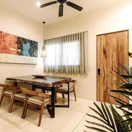 Stylish 3bd3ba In Tulum's Neighborhood Holiday home