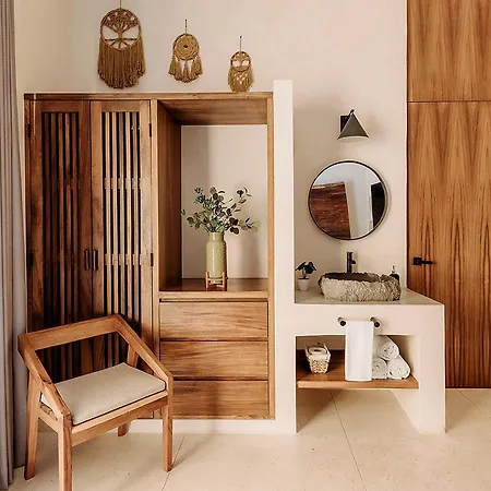 Stylish 3bd3ba In Tulum's Neighborhood *