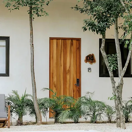 Stylish 3bd3ba In Tulum's Neighborhood Holiday home Tulum