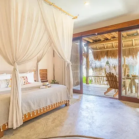 Ahau Beachfront (adults Only) 4*