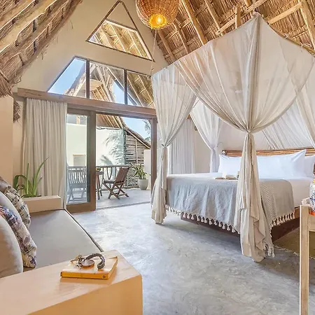 Ahau Beachfront (adults Only)