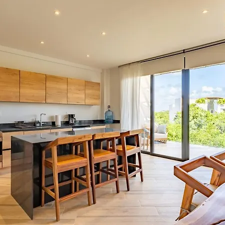 Oasis Yaaxlum Tulum