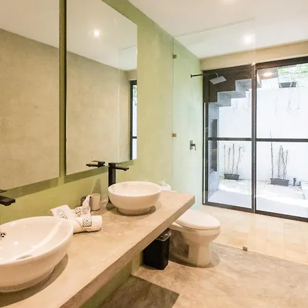 Hotel Turquoise Prive 4*