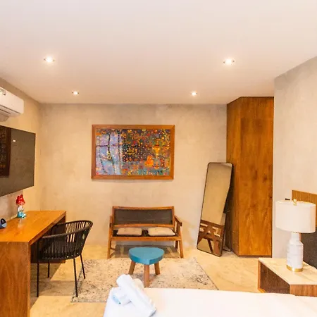 Hotel Turquoise Prive 4*