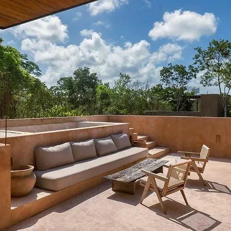 3br In Gated Community With Private Rooftop Plunge Pool, Grill & Shared Pool Holiday home Tulum