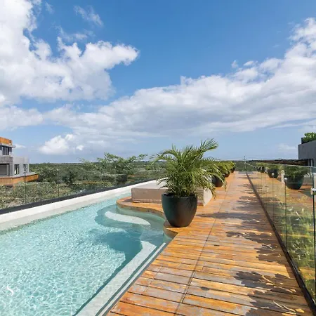 Humana By Waves Tulum