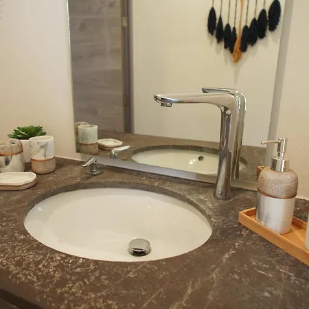 Thoth Departamento En La Veleta Holiday home