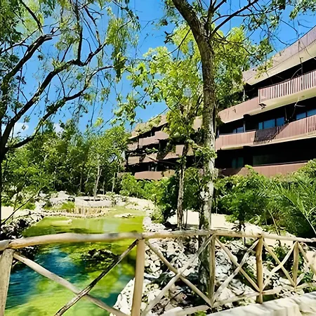 Jungle Guardian - Rooftop Pool & Club Сasa de vacaciones Tulum