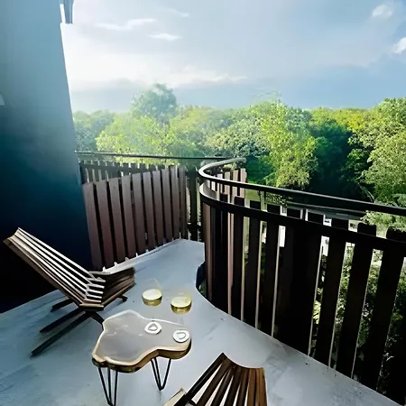 Jungle Guardian - Rooftop Pool & Club