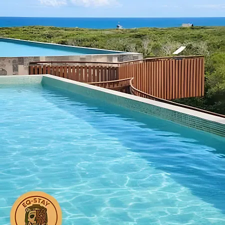 Jungle Guardian - Rooftop Pool & Club Tulum