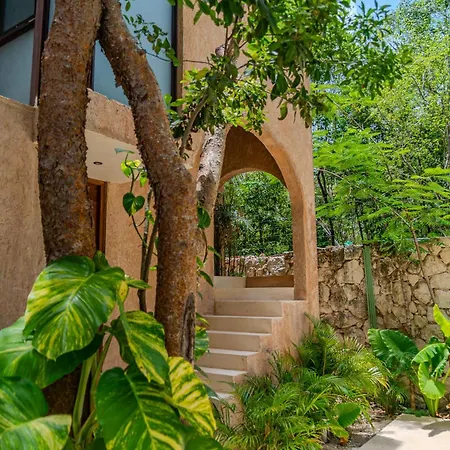 Jungle Apt, Private Pool & Security 24 * Tulum