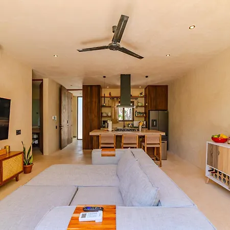 Apartment Jungle Apt, Private Pool & Security 24 *
