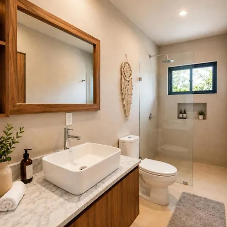 Luxury Penthouse With Private Plunge Pool In Apartment *