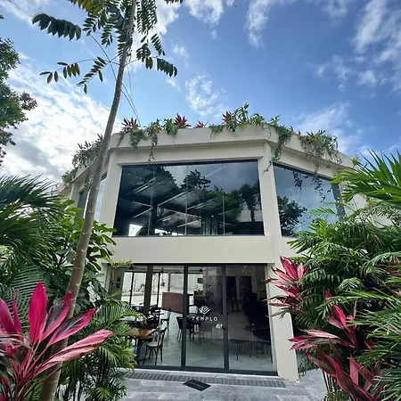 Apartment Luxury Loft Minutes From The Sea!