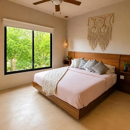 Luxury Penthouse With Private Plunge Pool In Apartment