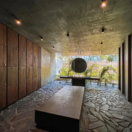 Stylish Mexican Interior Ph- Private Rooftop -gated Community Apartment *