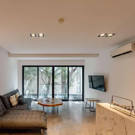 Stylish 3br Retreat In Serene Luxury Setting Apartment *