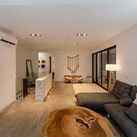 Apartment Stylish 3br Retreat In Serene Luxury Setting *