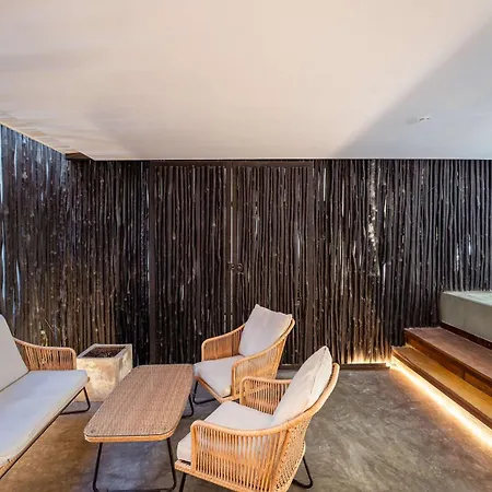 Stylish 3br Retreat In Serene Luxury Setting Apartment