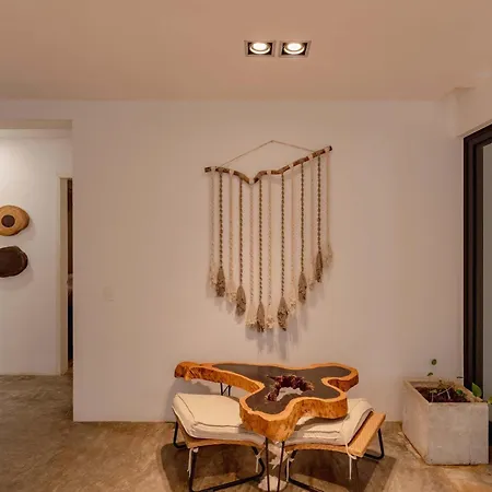 Apartment Stylish 3br Retreat In Serene Luxury Setting *