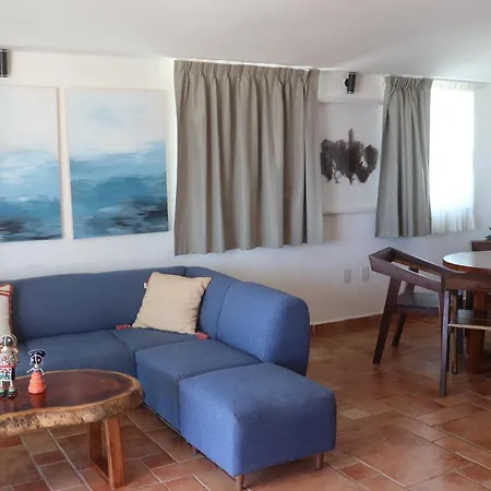 Beachfront In Apartment