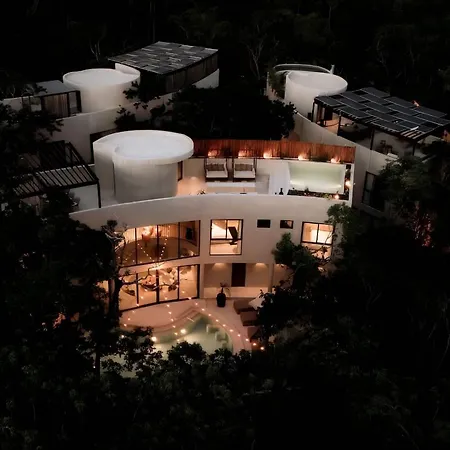 Holiday home Jungle For 16 - Dual Pools & Fire Pit Tulum