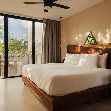 Luxury 5 Bedroom Pool Tiki Bar & Outdoor Gym * Tulum