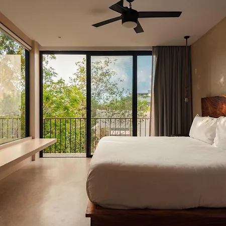 Luxury 5 Bedroom Pool Tiki Bar & Outdoor Gym Villa Tulum