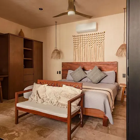 Luxury 4 Bedroom With Private Rooftop Pool Tulum