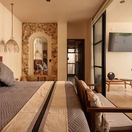 Luxury 4 Bedroom With Private Rooftop Pool Holiday home