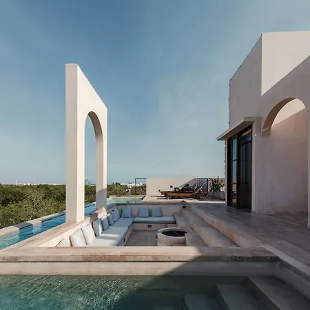 Luxury 4 Bedroom With Private Rooftop Pool Tulum