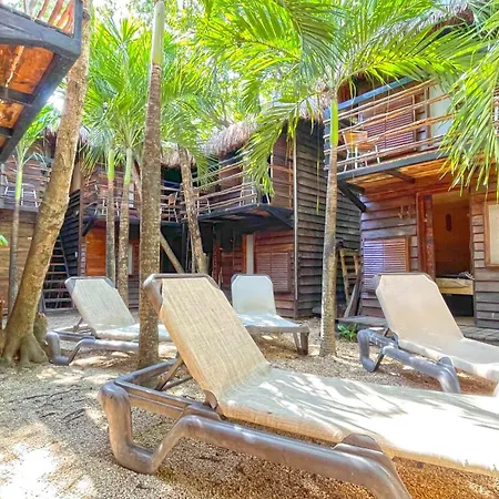 Mr Zamna Tulum