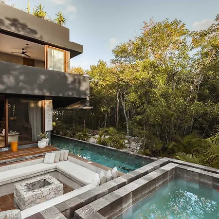 Luxury Jungle With Private Pool & Jacuzzi