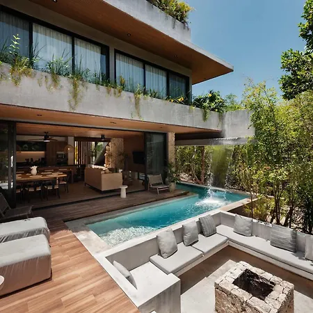 Holiday home Luxury Private With 2 Pools & Jacuzzi