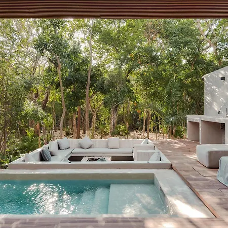 Luxury Private With 2 Pools & Jacuzzi Holiday home Tulum