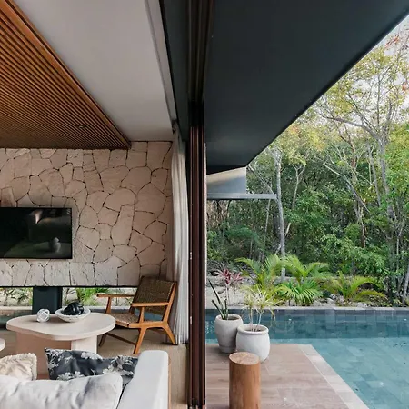Holiday home Luxury Jungle With Private Pool & Jacuzzi *