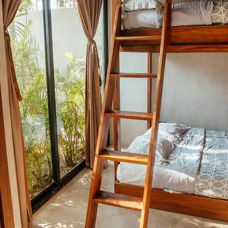 Bed & Breakfast Camila *