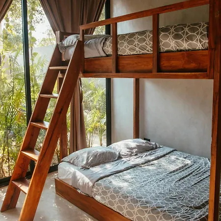Camila Bed & Breakfast