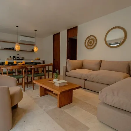Pools Privadas Rooftop Selva Villa *