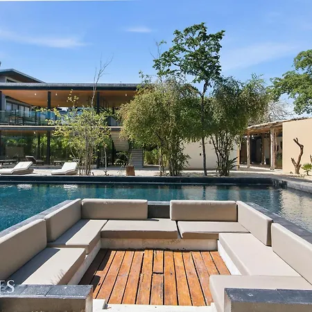 Nk Jungle Chic Residences By Waves Holiday home