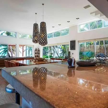 Beachfront Paradise With Private Pool Ocean View Full Kitchen & Shaded Patio - Mandala Holiday home *