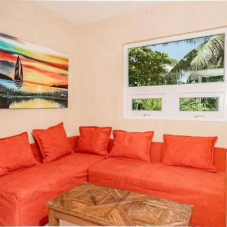 Oceanfront With Access Pool Balconies & Waterfront Hammocks - Sol Holiday home *