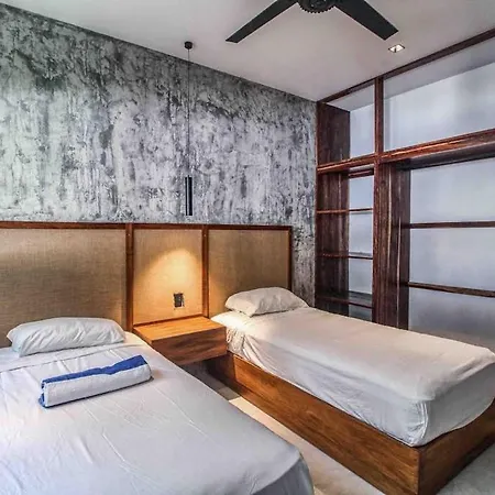 Beachfront With Private Heated Pool Jacuzzi Sauna Ocean Views & Ac - 7th Heaven