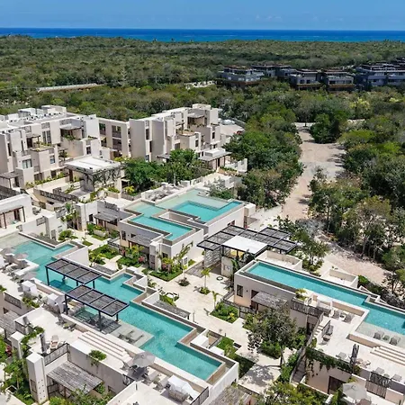 Holiday home Grand Private Pool Rooftop Oasis Near The Tulum